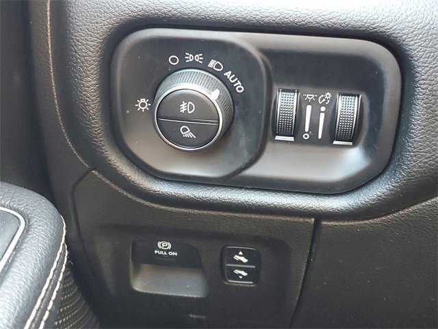 Used 2019 RAM 1500 Laramie image 21