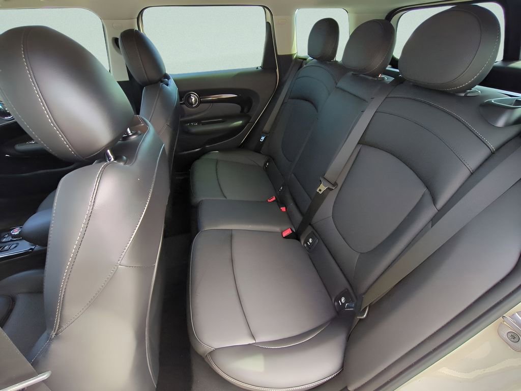Used 2022 MINI Cooper Clubman S image 14