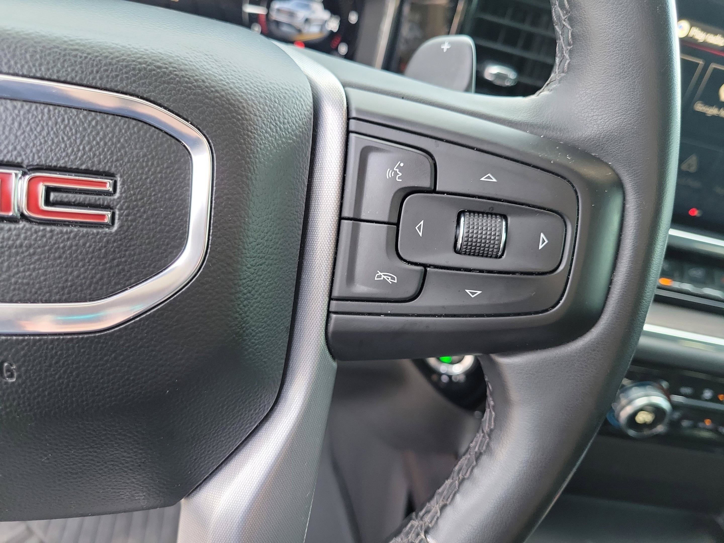 Used 2023 GMC Sierra 1500 SLT w/ SLT Premium Plus Package AWD/4WD image 23