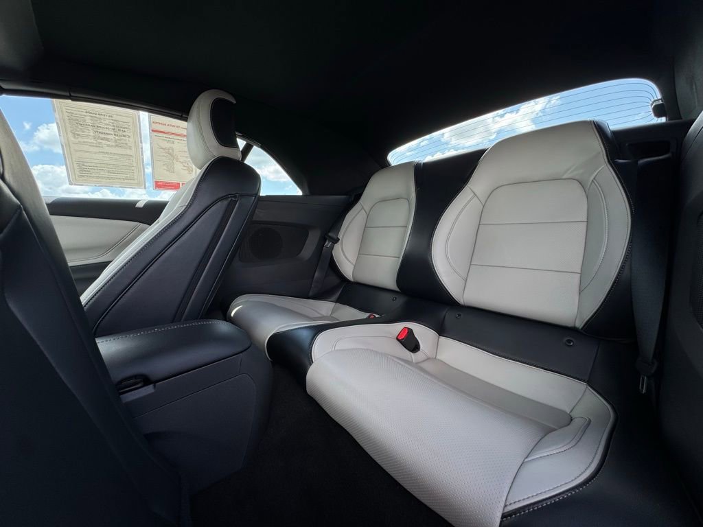 Used 2024 Ford Mustang Premium image 18
