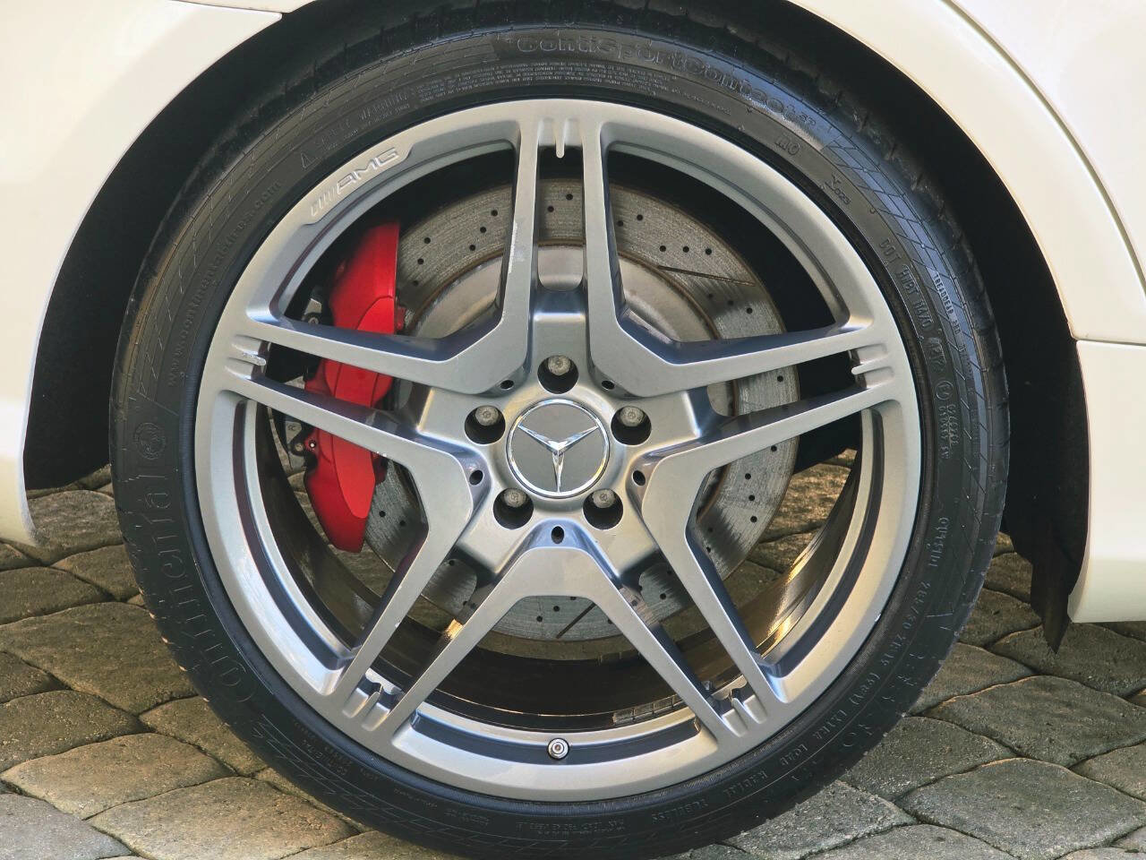 Used 2012 Mercedes-Benz CLS 63 AMG image 39
