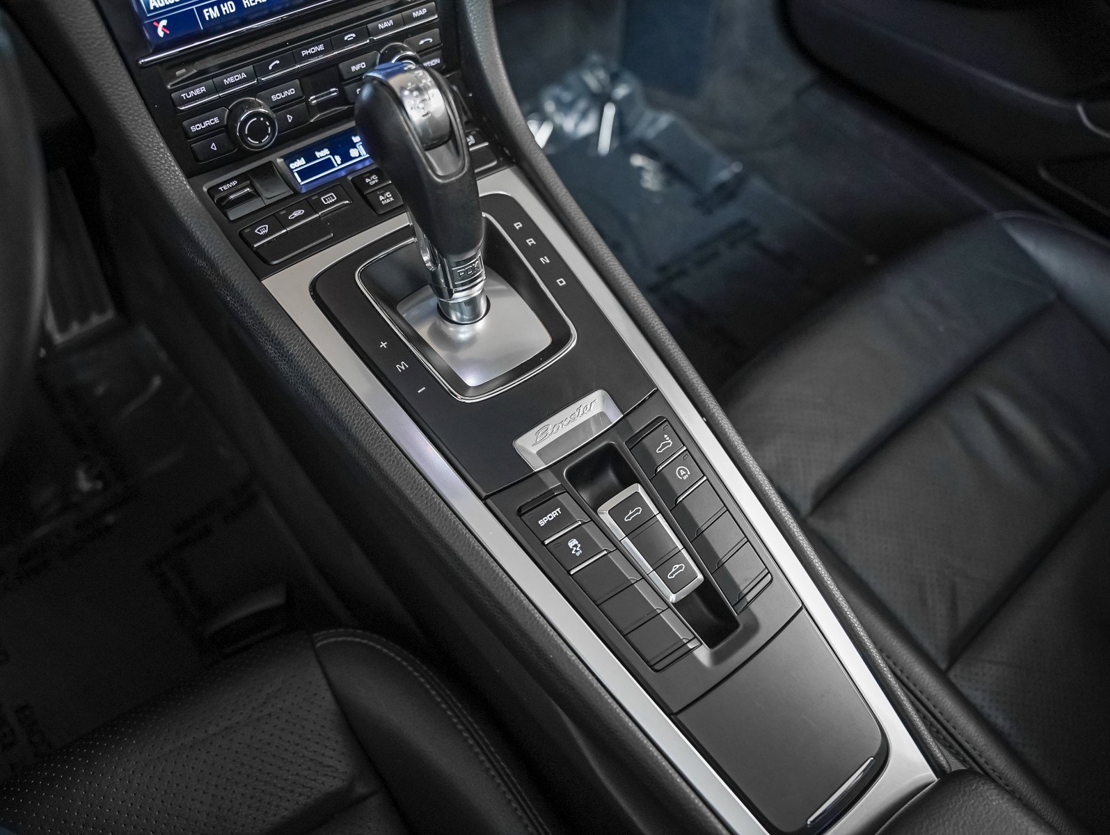 Used 2015 Porsche Boxster image 19