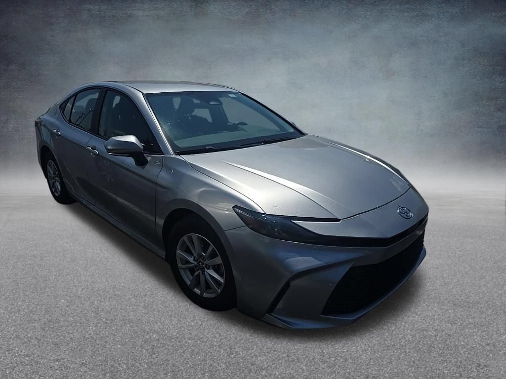 Used 2025 Toyota Camry LE FWD image 2