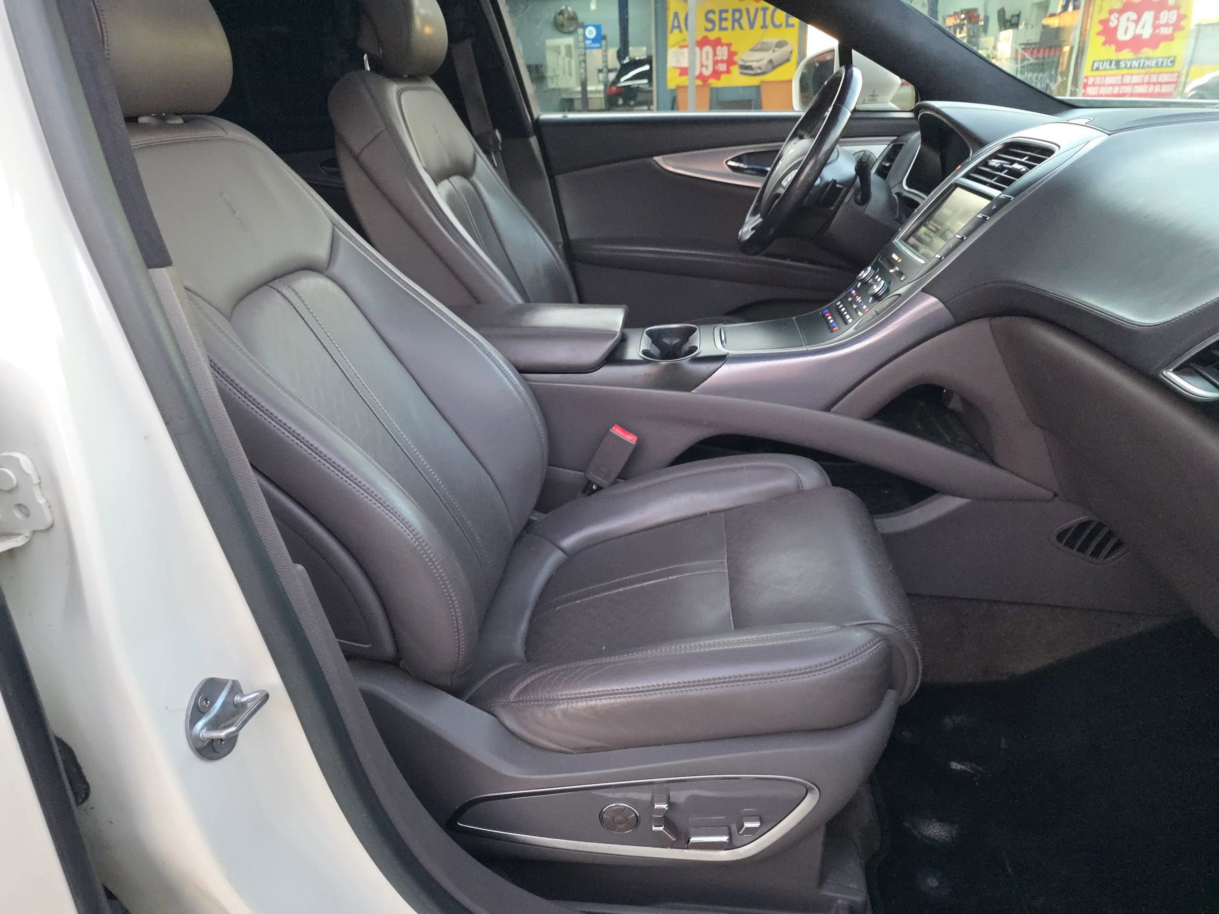 Used 2016 Lincoln MKX Black Label w/ Technology Package image 18