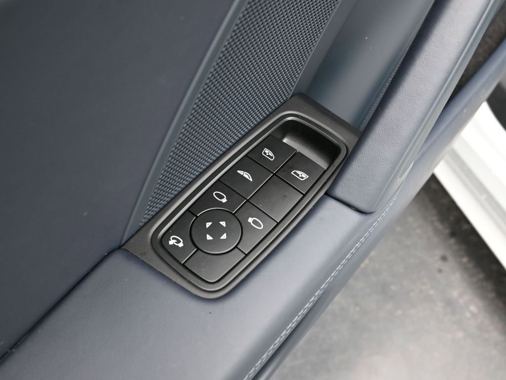 New 2025 Porsche 911 Carrera T image 9