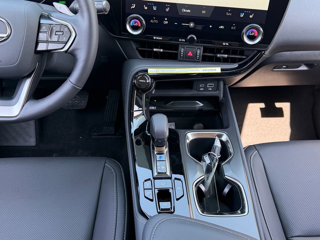 New 2026 Lexus NX 350h AWD w/ Premium Package image 10