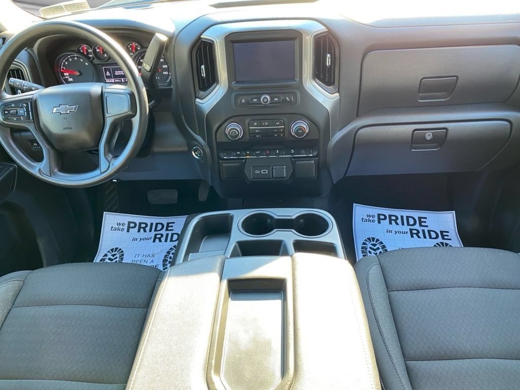 Used 2025 Chevrolet Silverado 1500 Custom Trail Boss w/ LPO, Dark Essentials Package AWD/4WD image 25