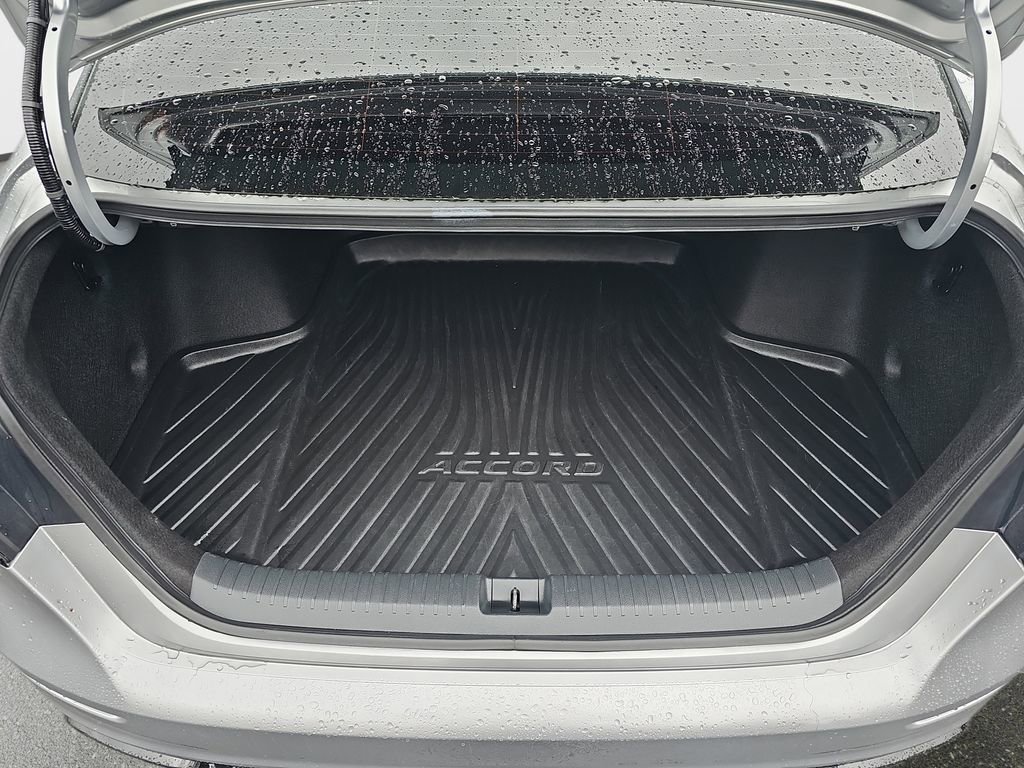 Used 2024 Honda Accord Sport image 13