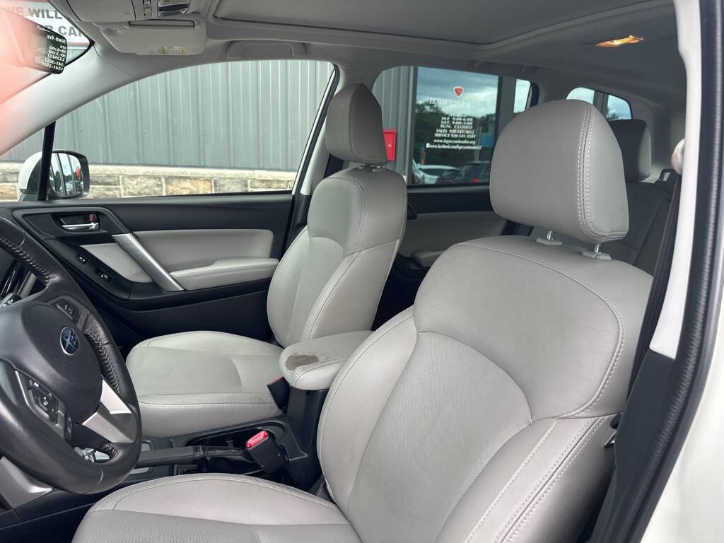 Used 2018 Subaru Forester 2.5i Limited AWD/4WD image 9