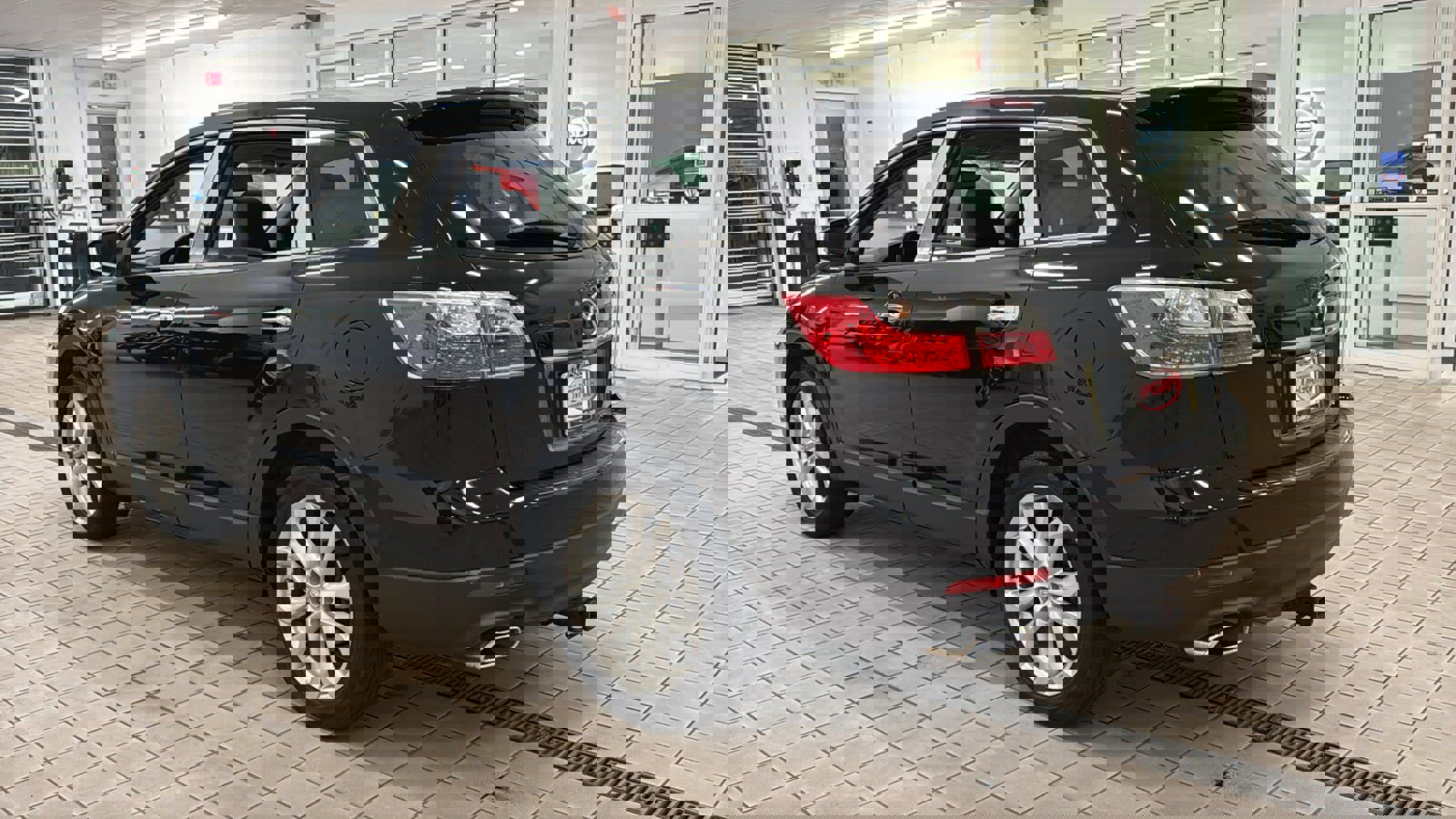 Used 2011 MAZDA CX-9 Grand Touring w/ Moonroof & Bose Audio Pkg image 7