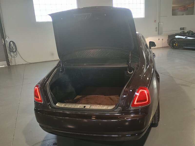 Used 2013 Rolls-Royce Ghost RWD image 57