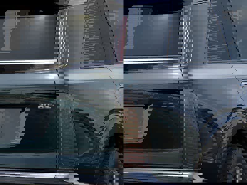 New 2026 Cadillac Vistiq Luxury image 11