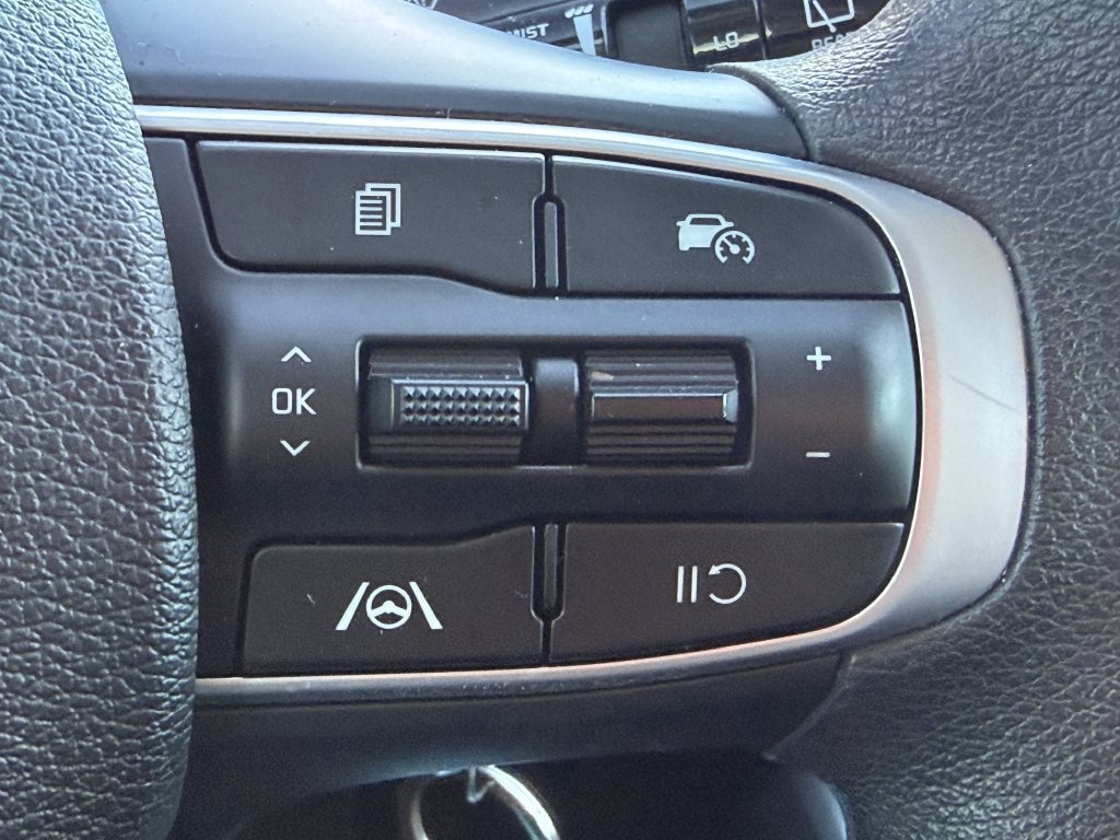 Certified 2025 Kia Sportage LX FWD image 26