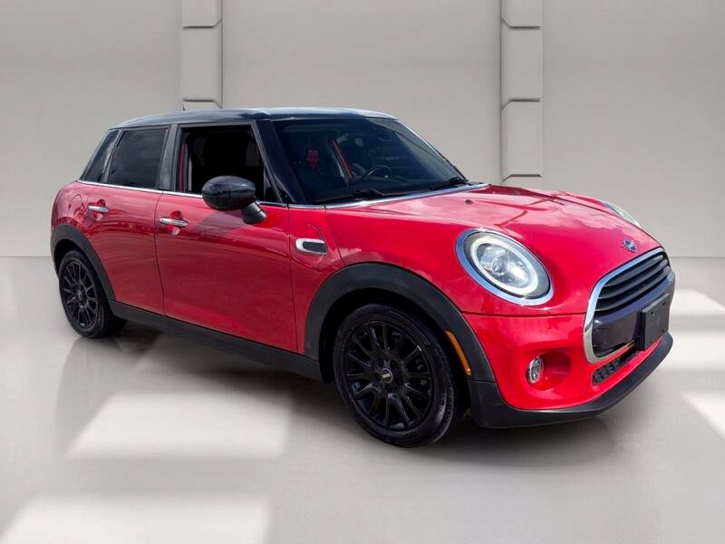 Used 2020 MINI Cooper 4-Door Hardtop FWD image 7