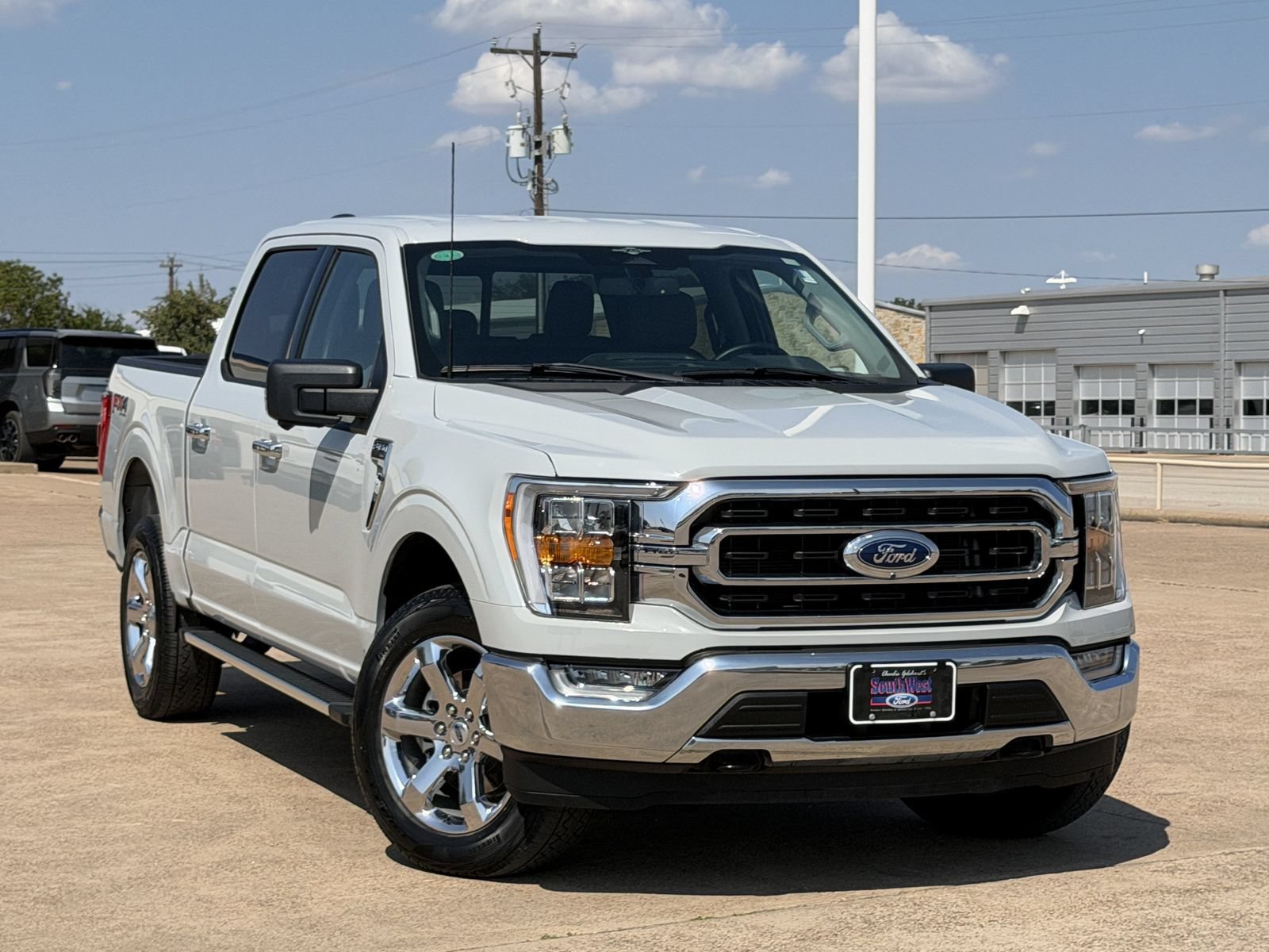 Used 2023 Ford F150 XLT w/ Equipment Group 302A High AWD/4WD image 2