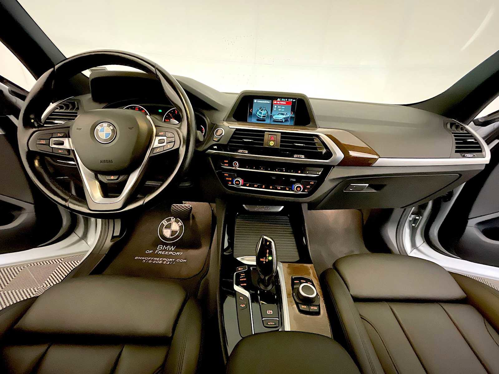 Used 2019 BMW X3 xDrive30i w/ Driving Assistance Package image 11