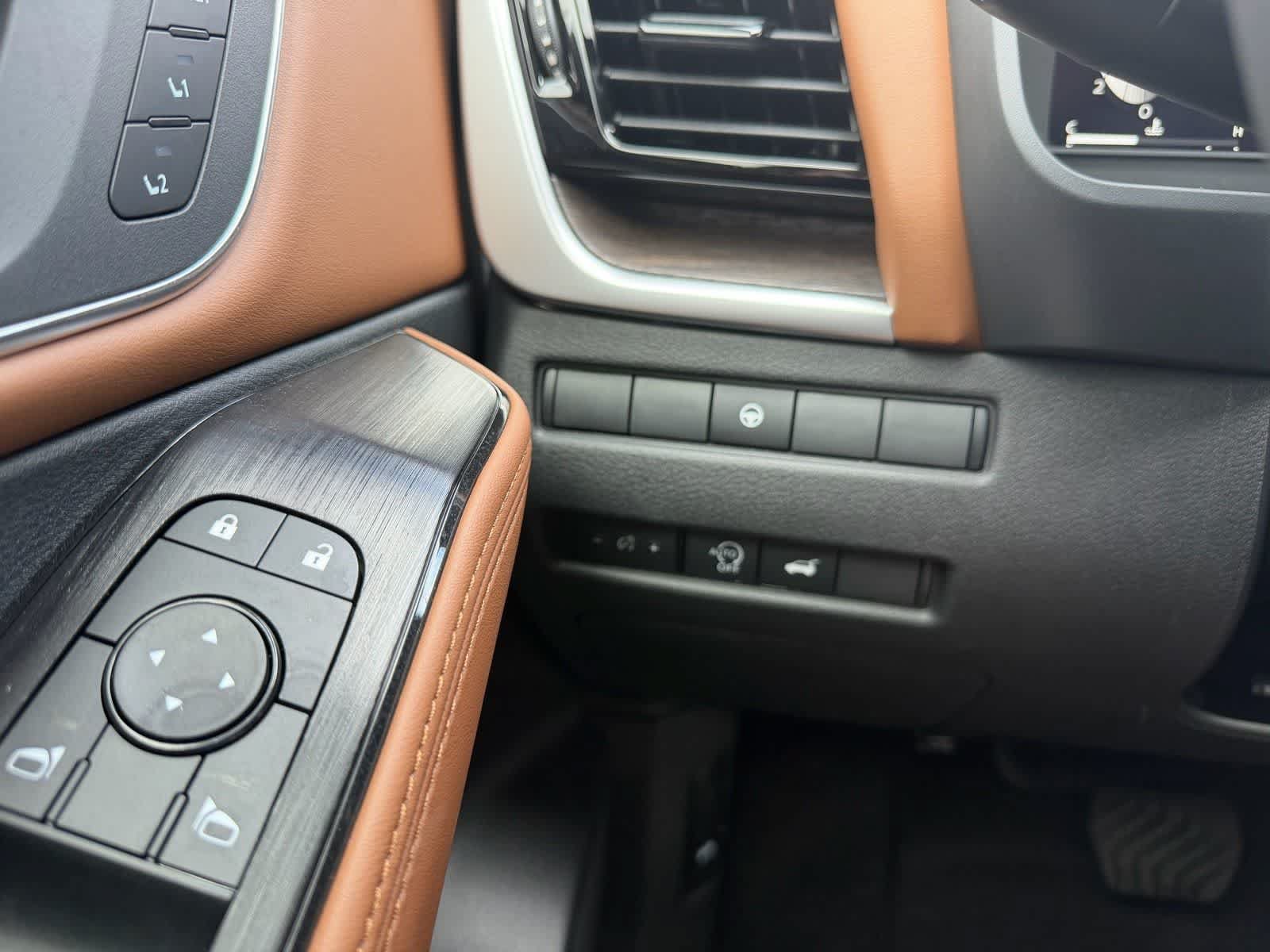 New 2026 Nissan Rogue Platinum AWD/4WD image 22