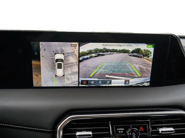 New 2026 Nissan Armada SL w/ Captain's Chari Seat Package image 17