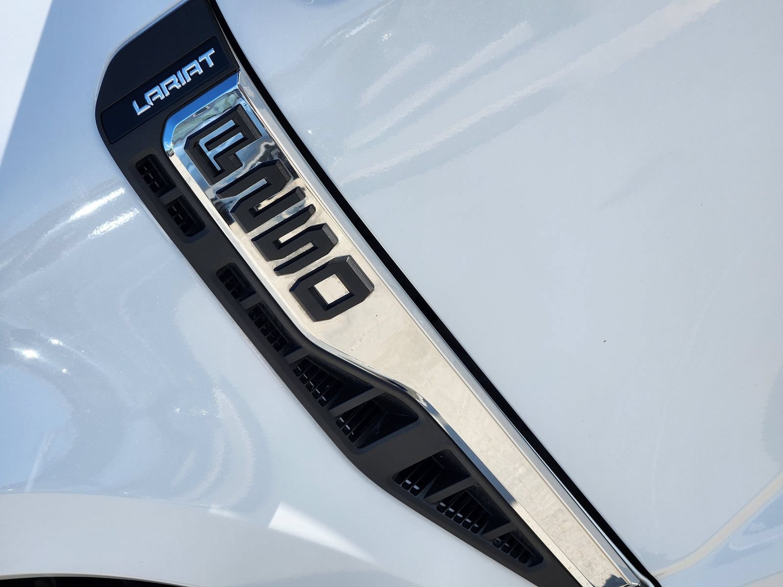 Used 2023 Ford F250 Lariat w/ Tow Technology Package AWD/4WD image 11