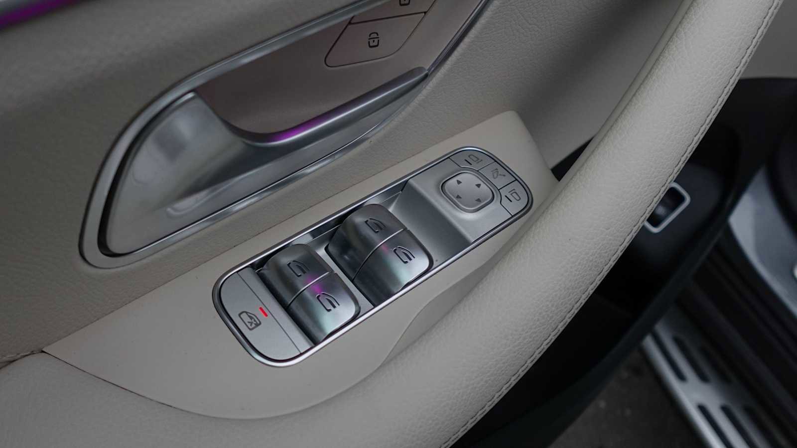 Used 2026 Mercedes-Benz GLE 350 4MATIC image 29