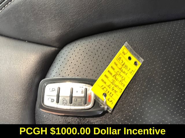 Used 2024 Chrysler Pacifica Touring-L image 26
