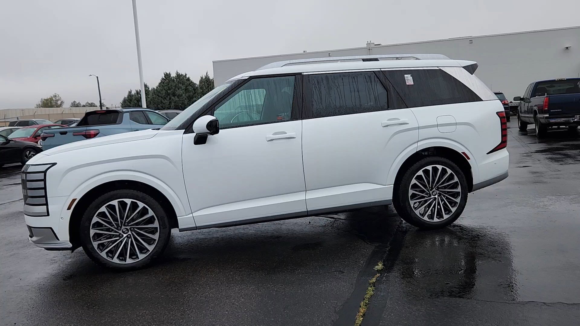 New 2026 Hyundai Palisade Calligraphy image 2
