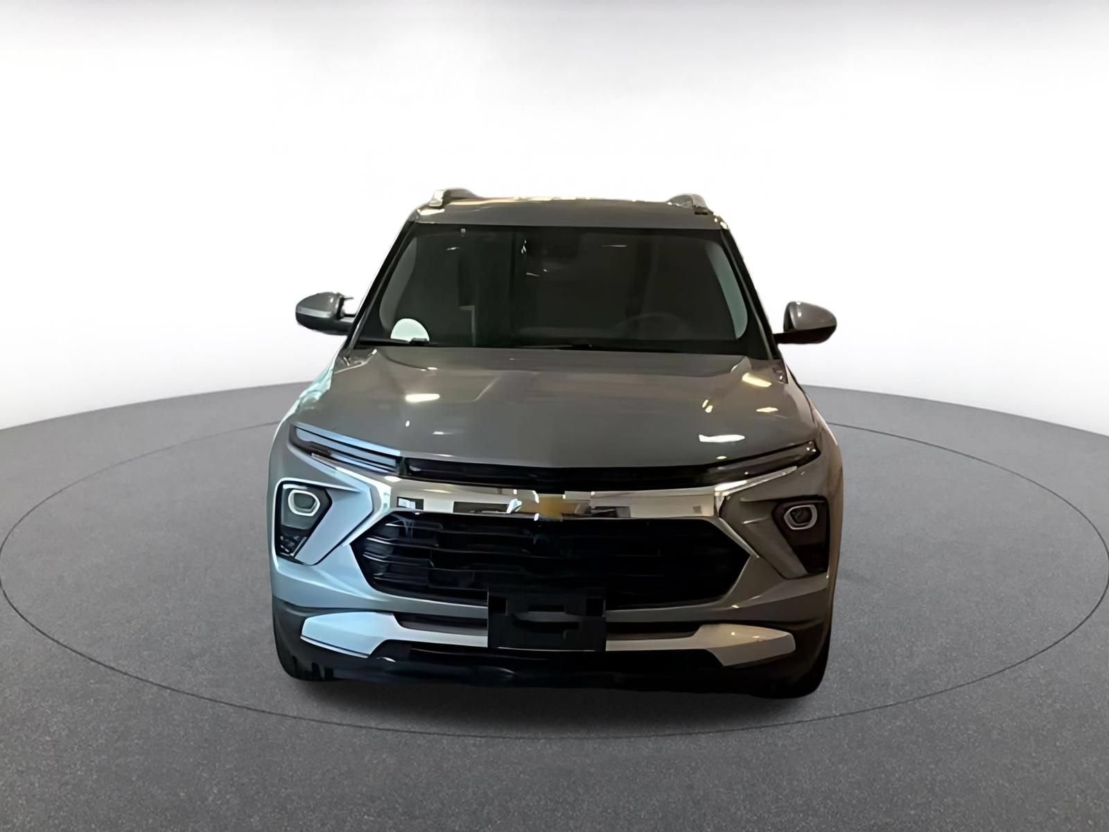 Used 2025 Chevrolet TrailBlazer LT FWD image 4
