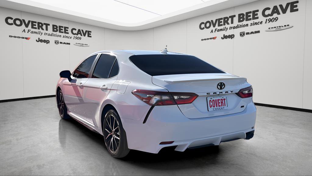 Used 2023 Toyota Camry SE w/ Convenience Package image 7