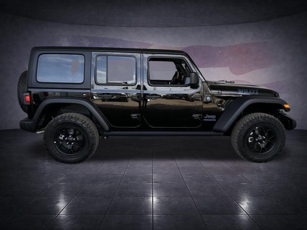 Used 2024 Jeep Wrangler Unlimited AWD/4WD image 6