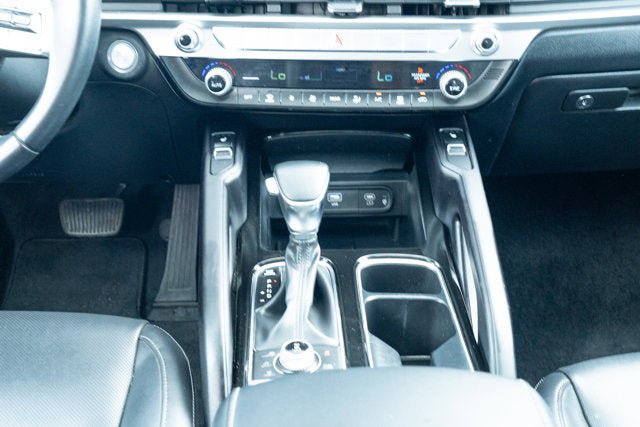 Used 2025 Kia Telluride S AWD/4WD image 32