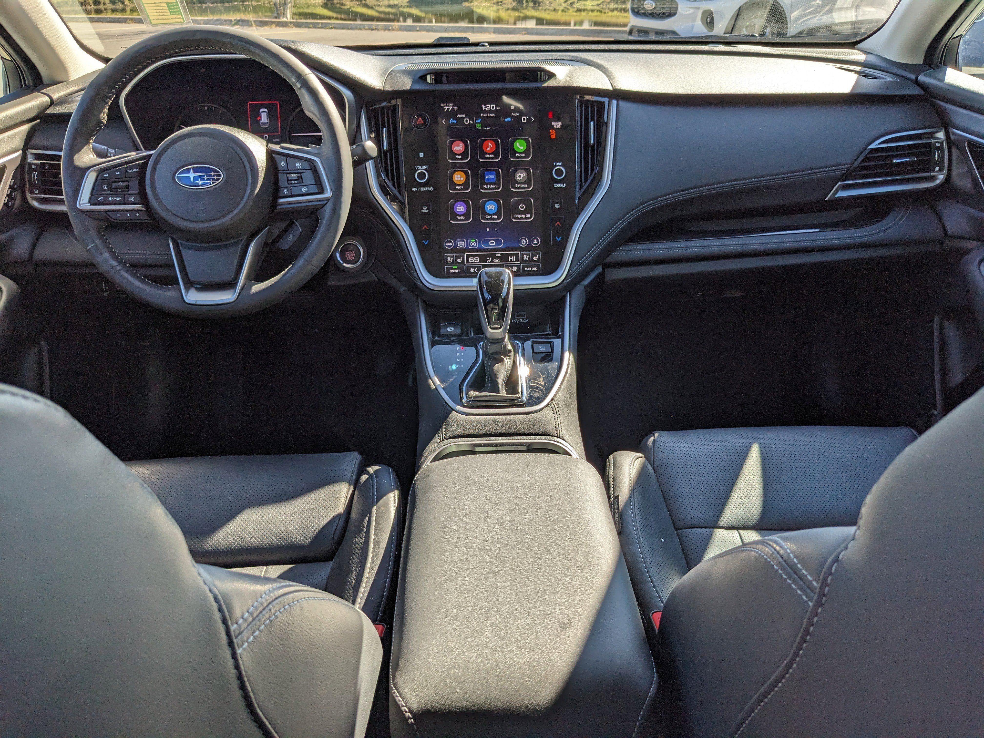 Used 2025 Subaru Outback Touring XT image 12