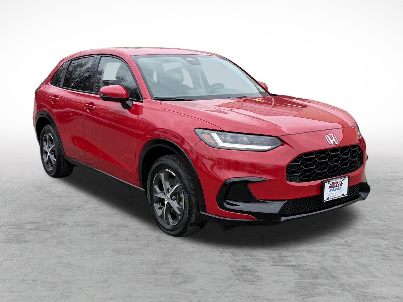 Certified 2024 Honda HR-V EX-L image 3