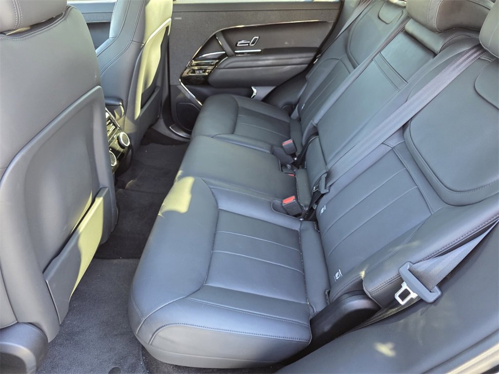 Used 2024 Land Rover Range Rover Sport Dynamic SE image 14