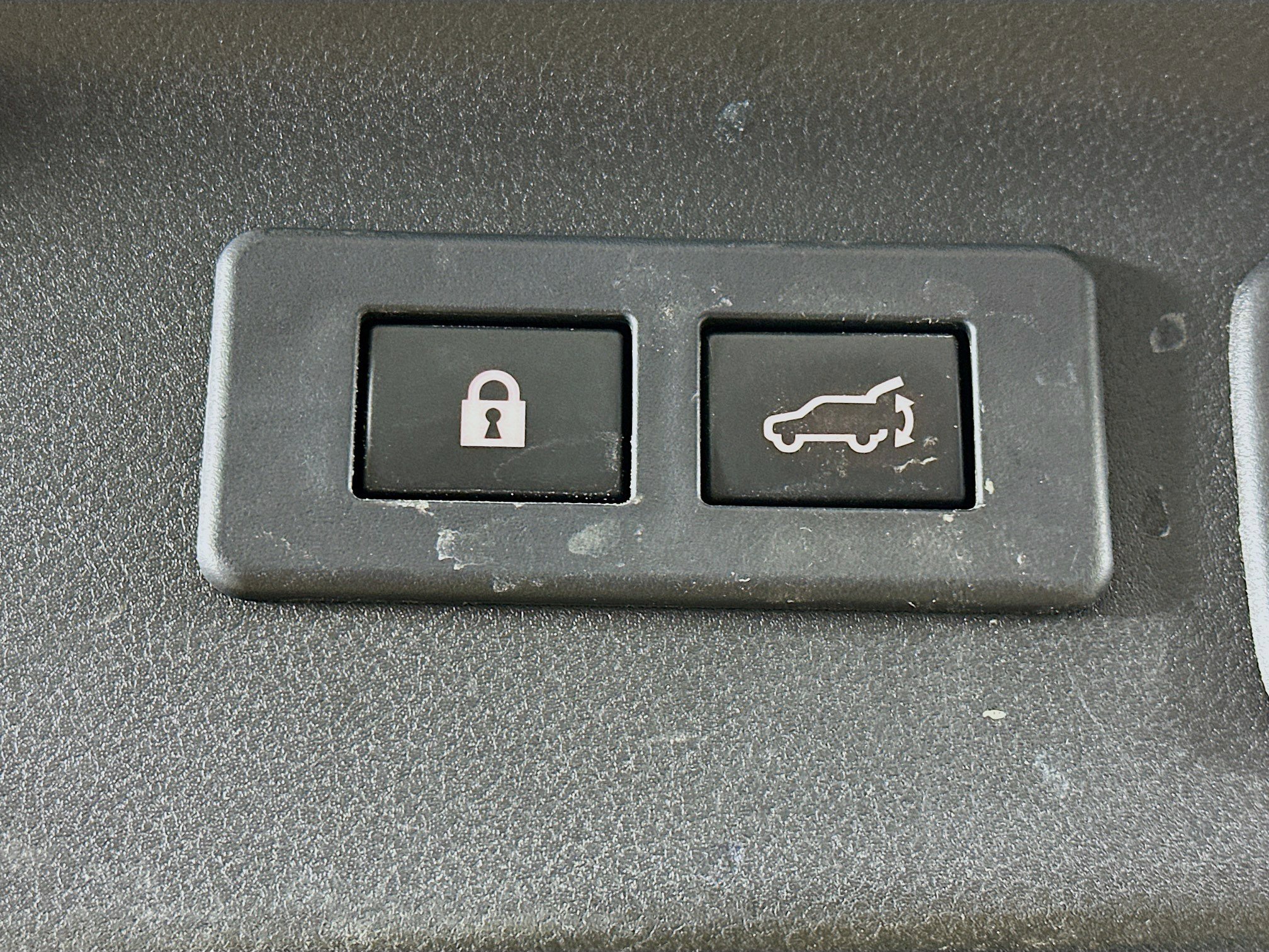 Used 2025 Subaru Forester Premium image 30