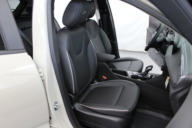 New 2026 Buick Encore GX Sport Touring AWD/4WD image 30