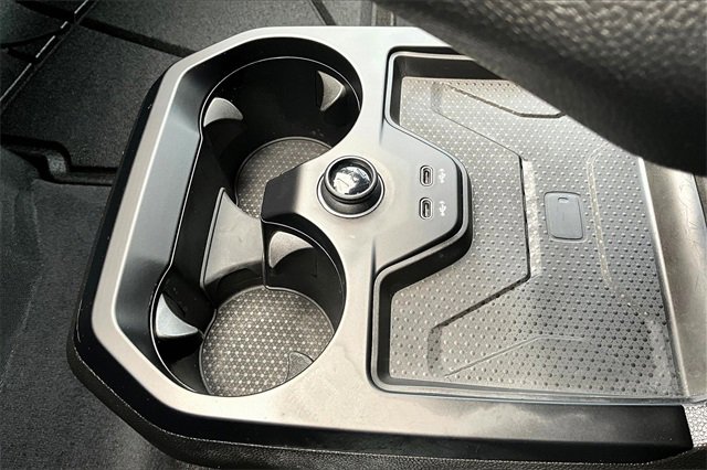 Used 2023 BMW iX xDrive50 image 23