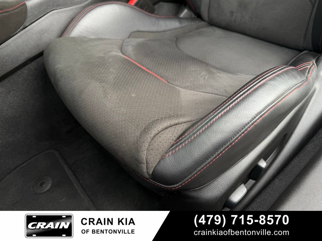 Used 2022 Chevrolet Camaro ZL1 RWD image 25