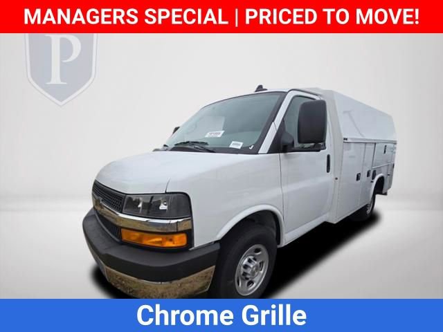 New 2025 Chevrolet Express 3500 w/ Power Convenience Package RWD image 12
