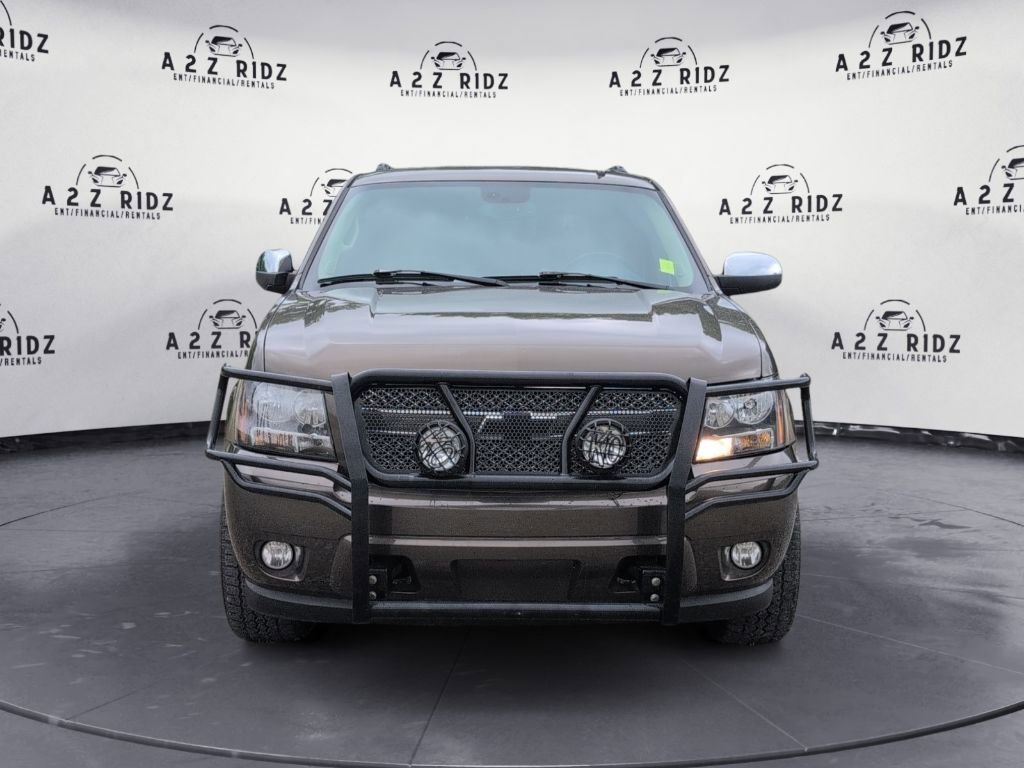 Used 2007 Chevrolet Tahoe LTZ w/ LTZ Preferred Equipment Group AWD/4WD image 2