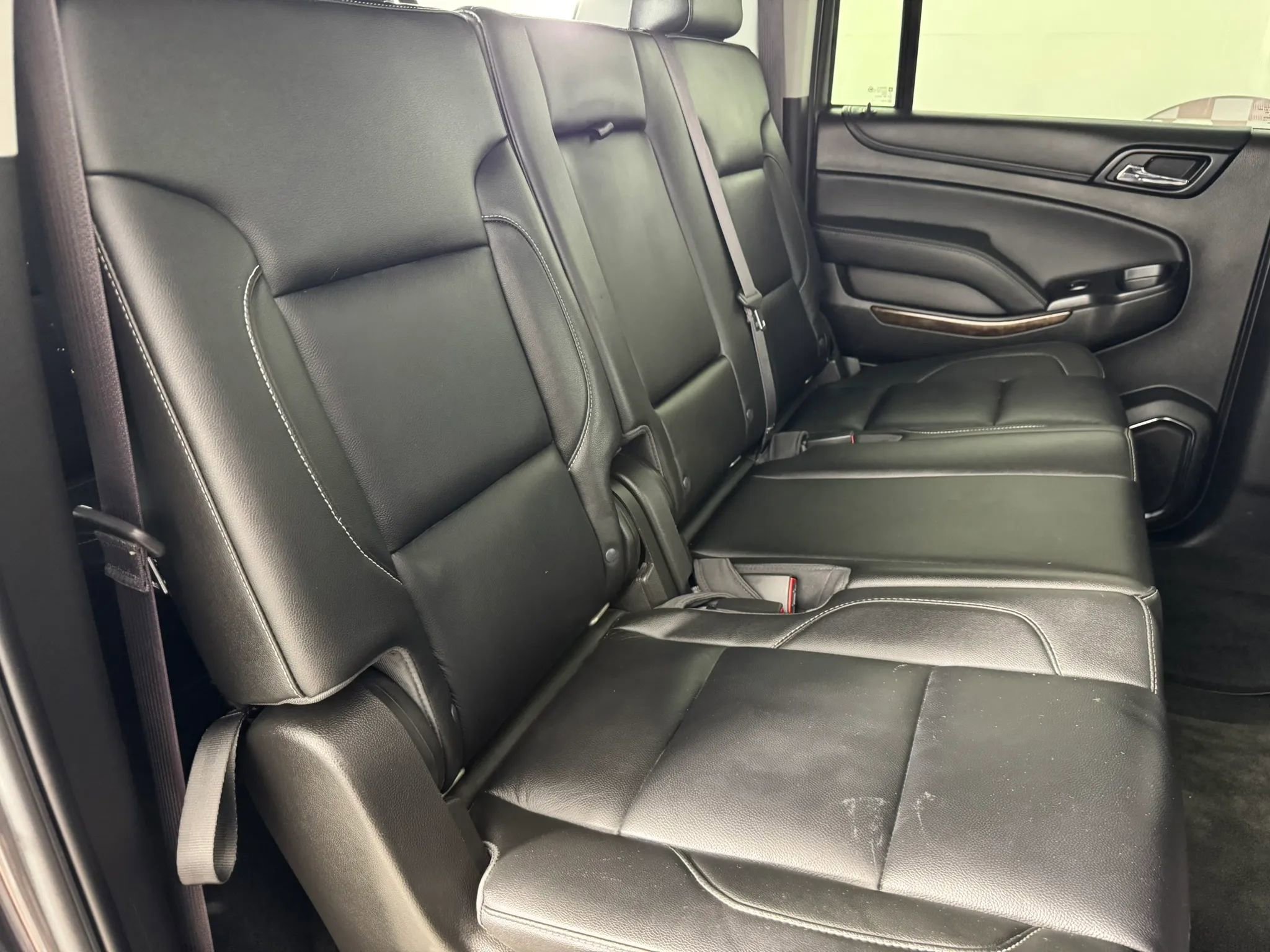 Used 2016 Chevrolet Suburban LT AWD/4WD image 27