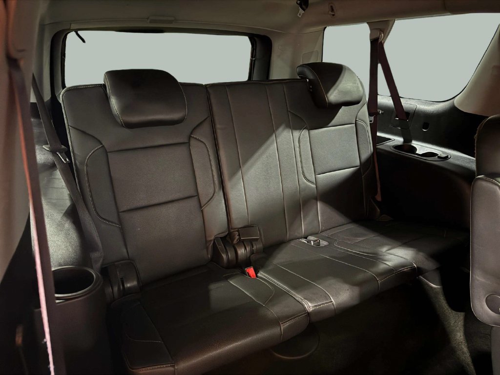 Used 2017 Chevrolet Suburban Premier AWD/4WD image 28