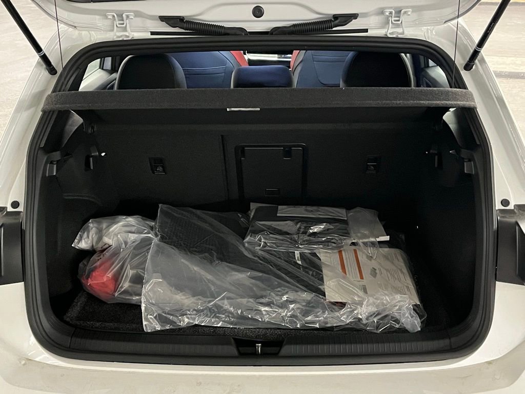 New 2026 Volkswagen GTI SE image 36