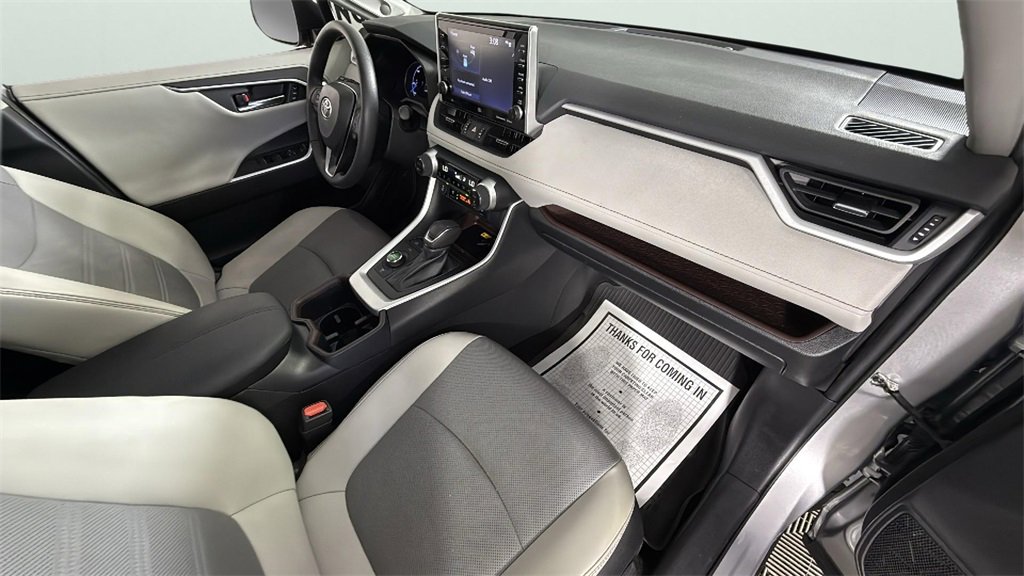 Used 2022 Toyota RAV4 Limited image 37