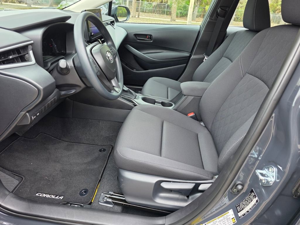 Used 2026 Toyota Corolla LE image 24