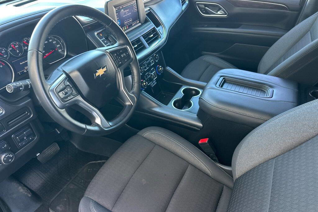 Used 2024 Chevrolet Suburban LS w/ Driver Alert Package image 10