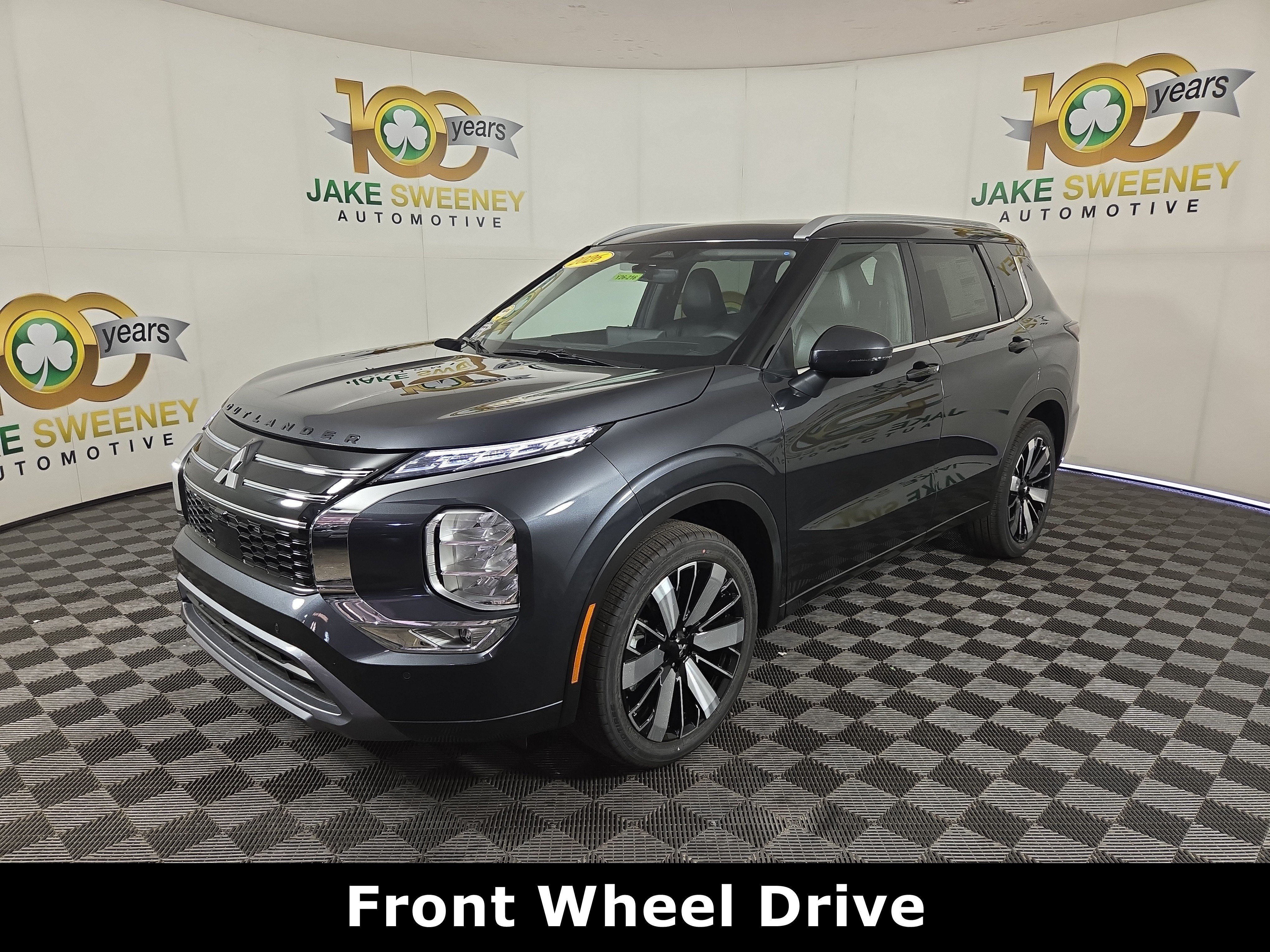 New 2026 Mitsubishi Outlander SEL FWD image 3