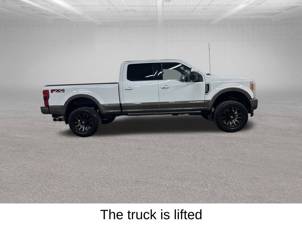 Used 2017 Ford F350 King Ranch w/ FX4 Off-Road Package AWD/4WD image 15