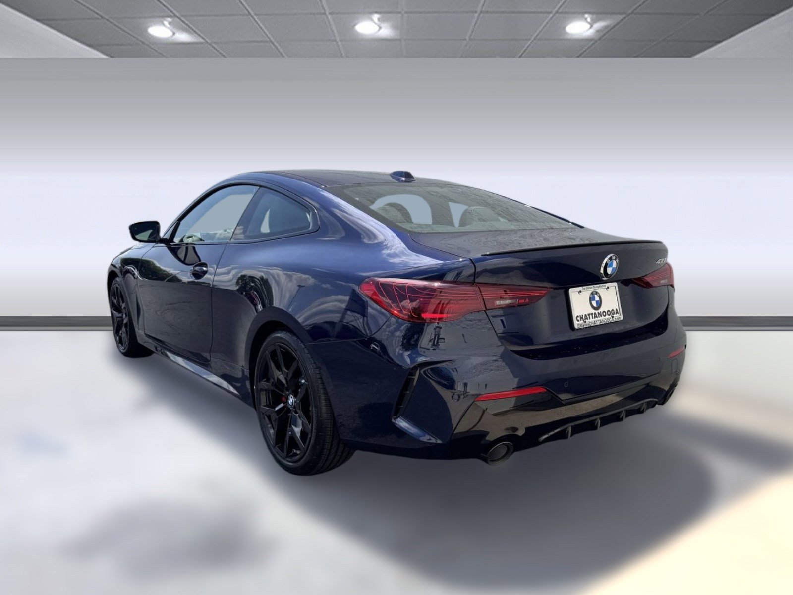 Used 2026 BMW 430i Coupe w/ M Sport Package image 3