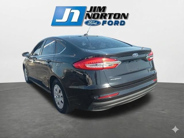 Used 2019 Ford Fusion S FWD image 7