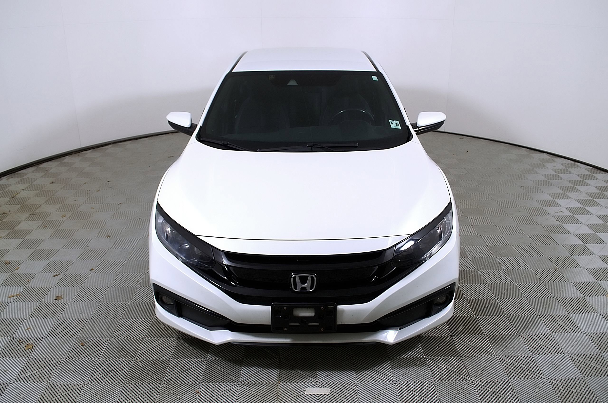 Used 2019 Honda Civic Sport image 4
